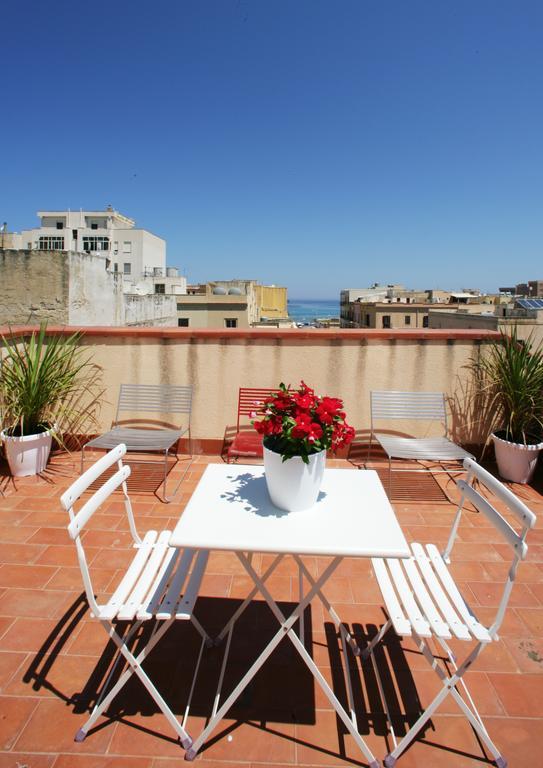 Scudaniglio Apartments Trapani Room photo